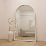 Tamara – Espelho Extra Grande de Corpo Inteiro Arqueado em Betão 190cm x 110cm