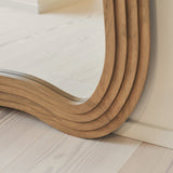 Luciana – Espelho Extra Grande de Corpo Inteiro Irregular em Madeira Quente 200cm x 115cm