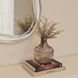 Riva – Espelho Irregular em Forma de Lago com Acabamento Cromado Escovado 90cm x 85cm